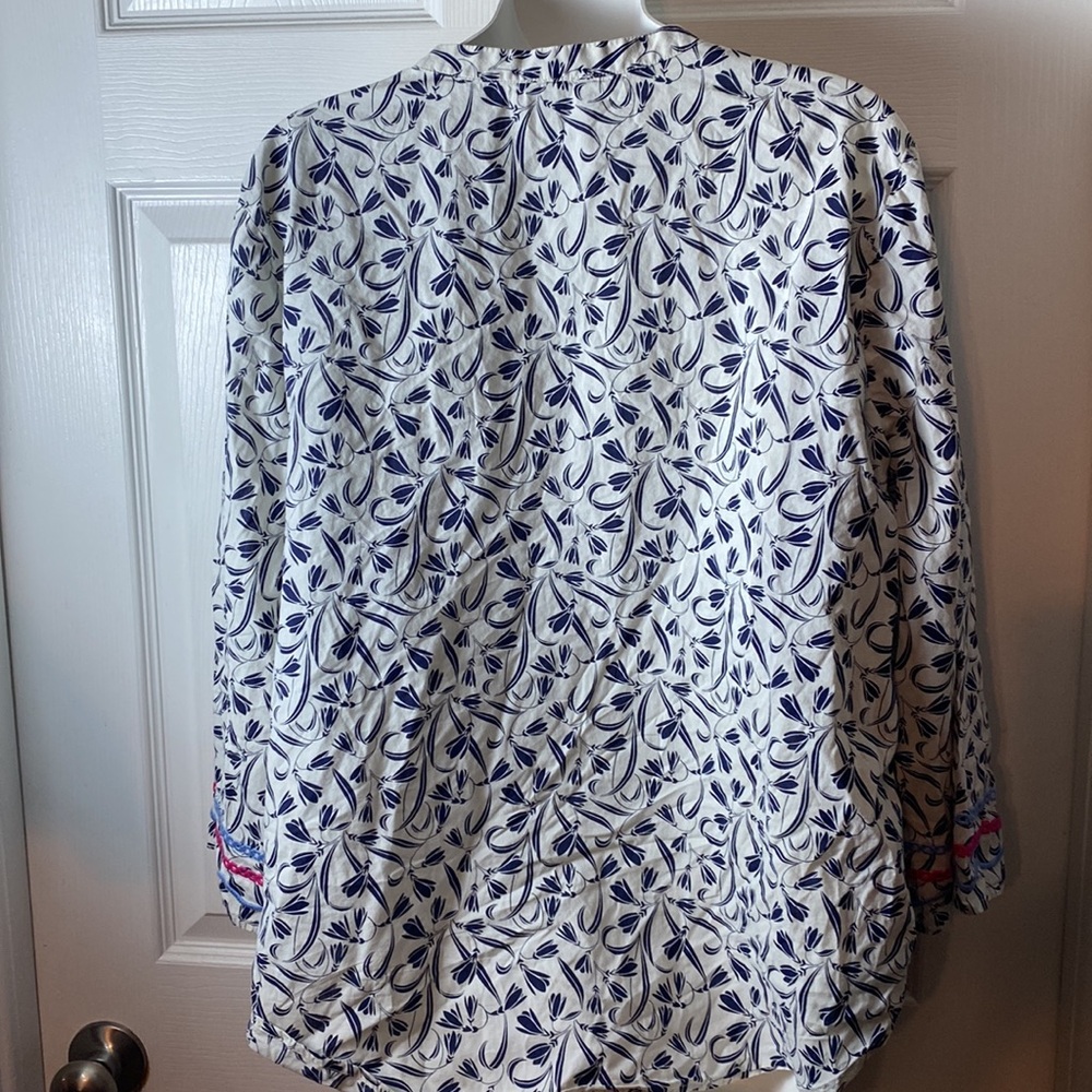 Talbots floral tunic with decorative sleeve accents 100% Cotton Size Large - Picture 7 of 8